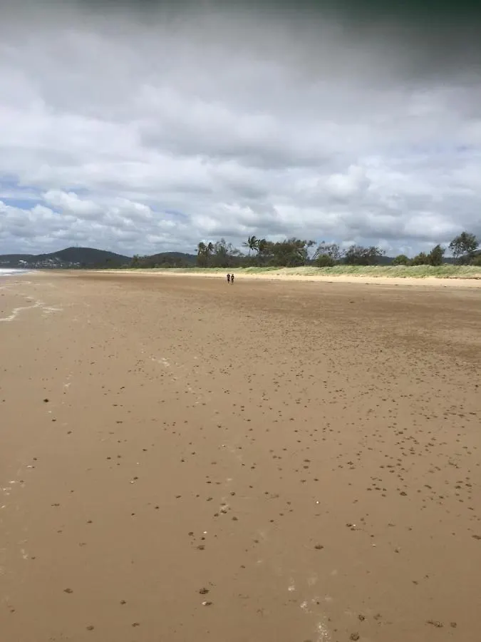 Sandy Toes Yeppoon